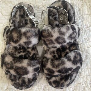 Like new Ugg slippers